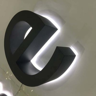 Dấu hiệu chữ cái có đèn nền bằng kim loại mờ 50000 giờ Thời gian sống