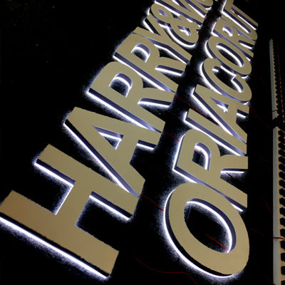 Nhà hàng Backlit Letter Sign 2-20cm Acrylic Led Glow Sign Board