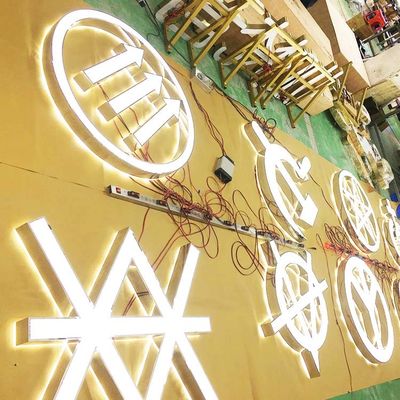 Logo bằng thép không gỉ khổng lồ Sáng lên chữ cái Dấu hiệu cho sự kiện CE ROHS