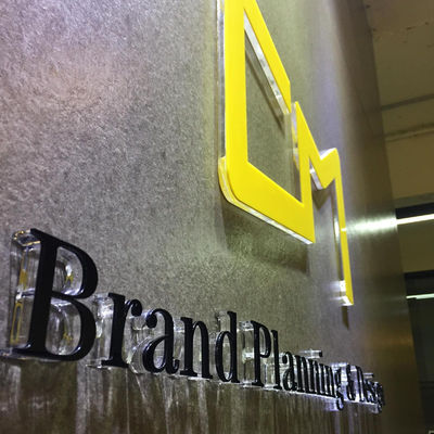 15mm 3D pha lê Acrylic Thư ký hiệu UV in Logo không độc hại