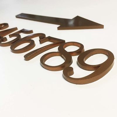 Cắt phẳng Dấu hiệu chữ acrylic Dấu hiệu số cửa acrylic rắn Dấu hiệu CE ROHS