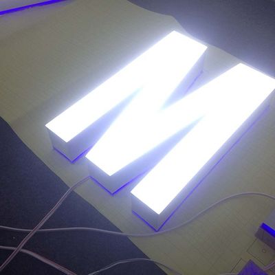 Treo tường 3-5mm Acrylic Mặt tiền cửa hàng Dấu hiệu phía trước Lit Channel Chữ cái cho cửa hàng