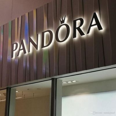 Mặt tiền cửa hàng IP65 ngoài trời Chữ cái phía trước kênh Lit