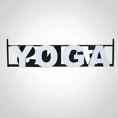Cửa hàng Yoga Cửa hàng Bảng hiệu Đèn Led Thư kênh Với Đường đua kim loại