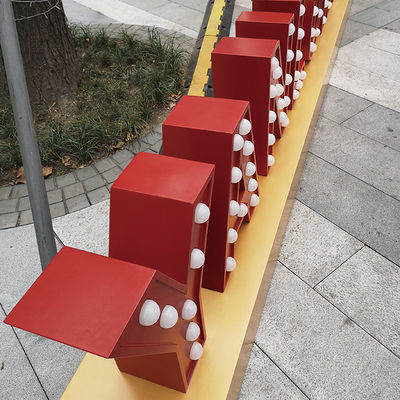 Đèn chiếu sáng chữ cái khổng lồ được chiếu sáng ngoài trời Đèn mạ điện