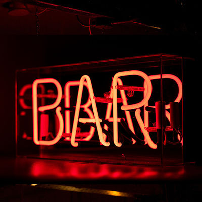 Dấu hiệu neon cá nhân hóa acrylic có độ trong suốt cao Tuổi thọ 50000 giờ