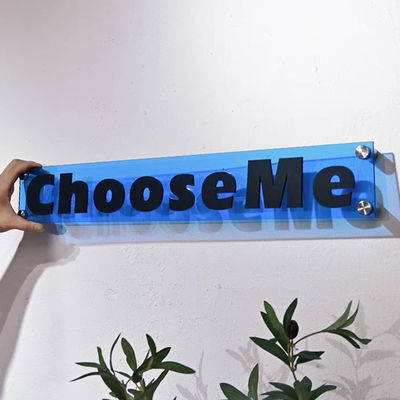 Chữ cái bảng chữ cái acrylic màu trắng đầy cảm hứng Quảng cáo chữ acrylic được chế tạo