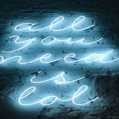 Chữ ký Neon Acrylic có độ trong suốt cao OEM ODM