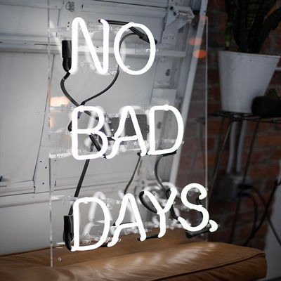 Chữ ký Neon Acrylic có độ trong suốt cao OEM ODM