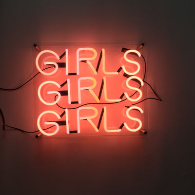 Màu hồng Cá nhân hóa Neon Light Letters Cô gái Cô gái Cô gái 7.5kv Trang trí nội thất