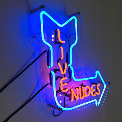 Live Nudes Acrylic Neon Sign Quảng cáo ngoài trời 60x45cm Treo tường