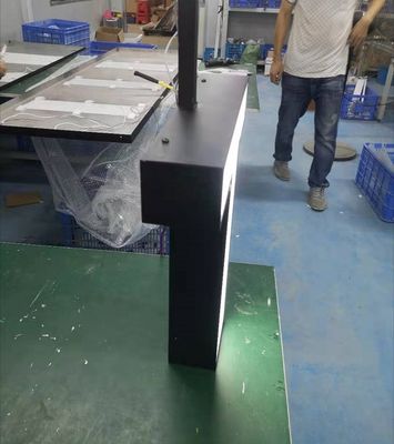Tấm trần acrylic Dấu hiệu chữ kim loại 3D Sơn đen cho tường